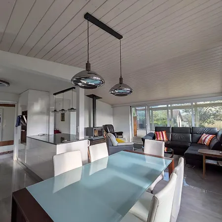 Renovated With Hottub