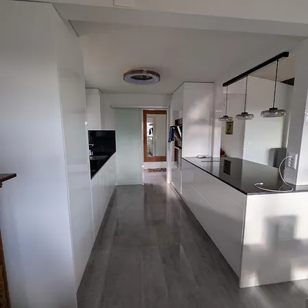 Villa Renovated With Hottub La Neuveville
