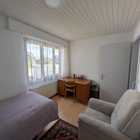 Villa Renovated With Hottub La Neuveville