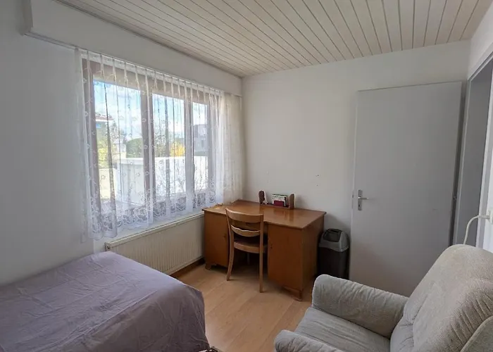 Villa Renovated With Hottub La Neuveville