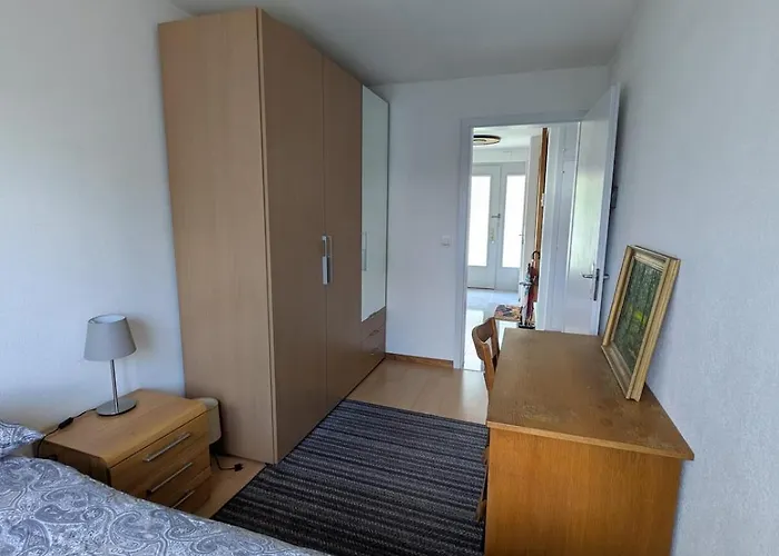 Renovated With Hottub * La Neuveville